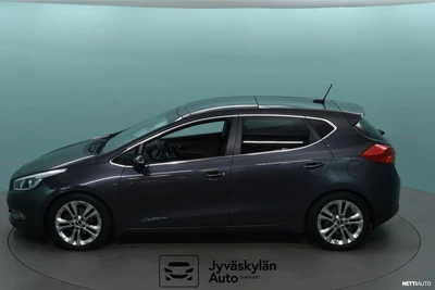 Kia Ceed 1,6 TX 5D DCT A/T 2012, photo 2/22