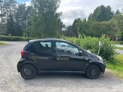Toyota Aygo + 1,0 VVT-i 5ov 2008, kuva 4/20