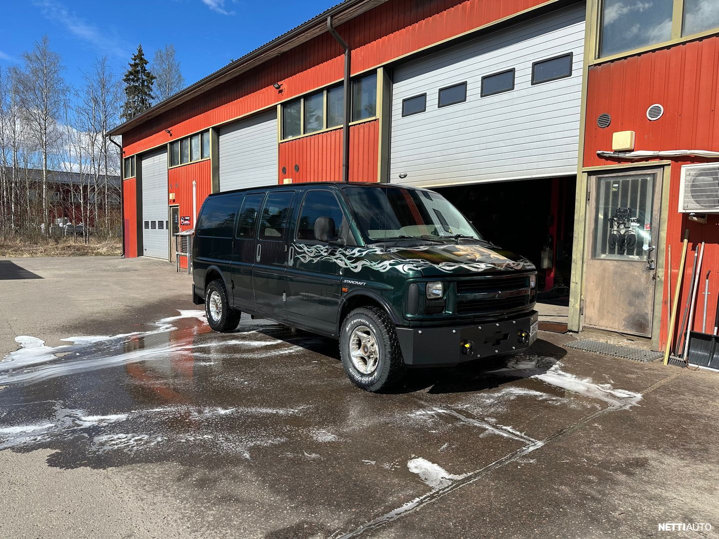 Chevrolet Chevy Van
