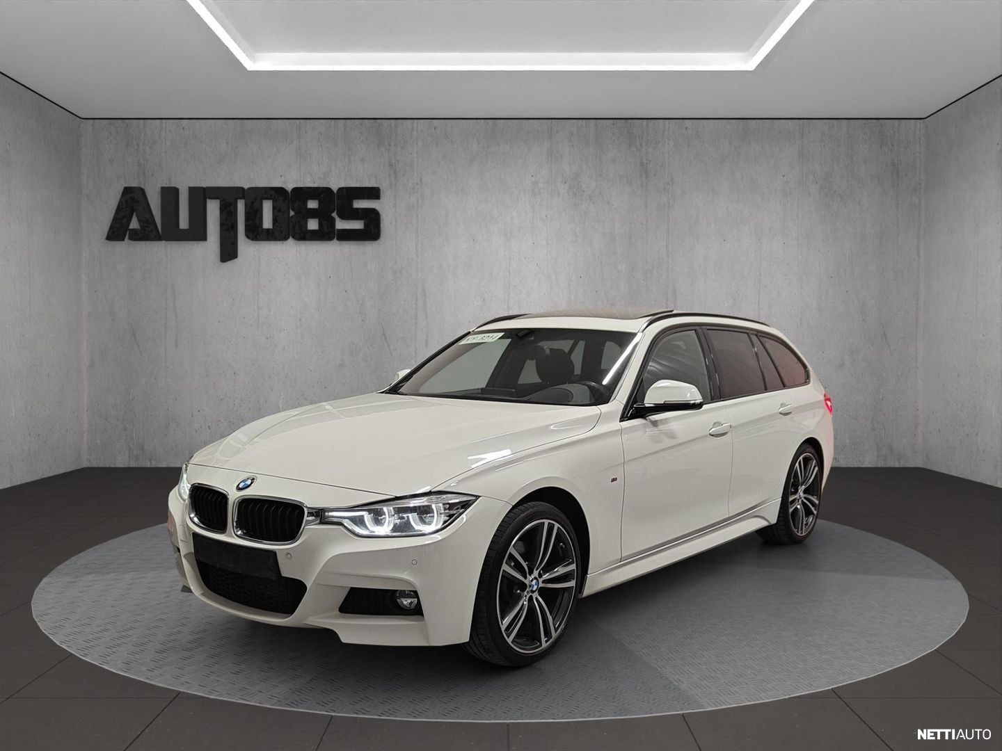 BMW 330