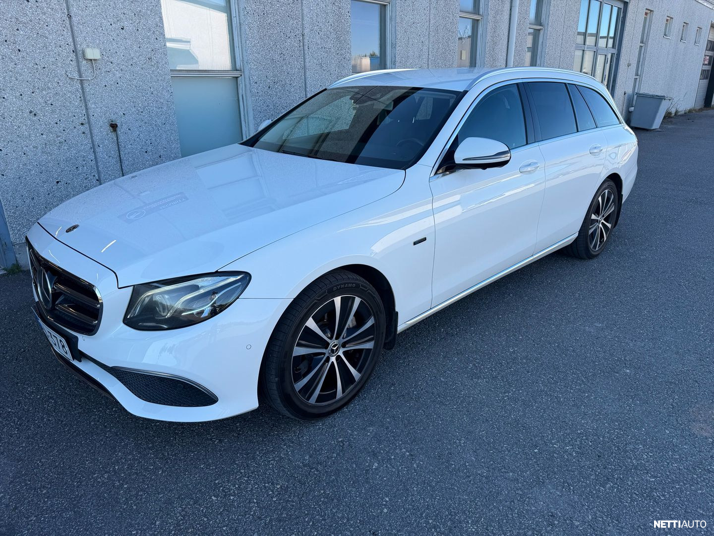 Mercedes-Benz E
