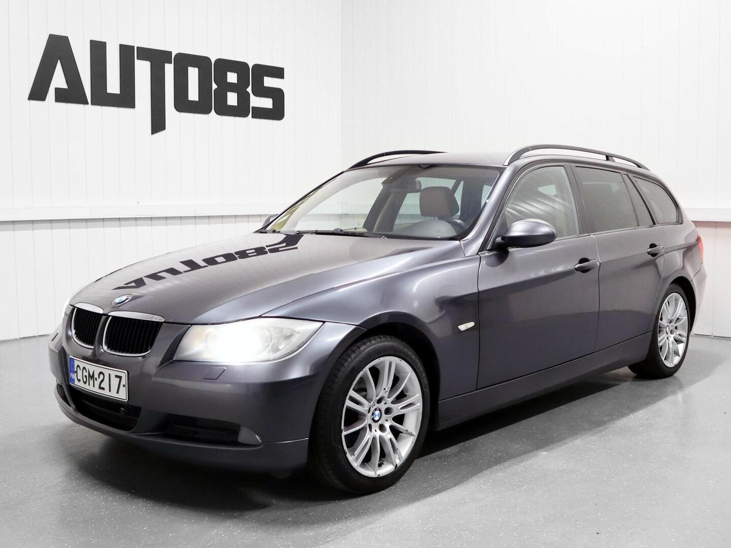 BMW 320